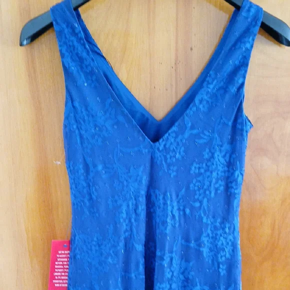 Alex Evenings Blue V-Neck High Low Gown - Picture 5 of 6